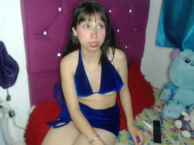 IvettePrice – webcam model profile photo Image 10