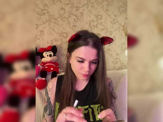 V-Hot-Sweti – webcam model profile photo Image 6
