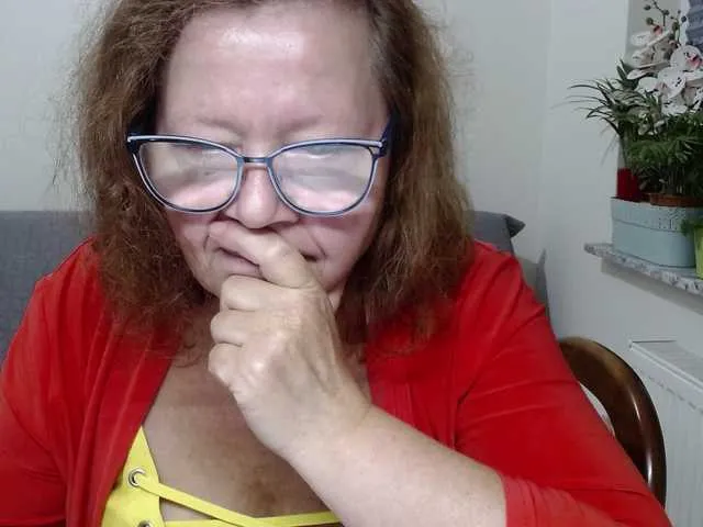 YasmienAtos – webcam model profile photo Image 13