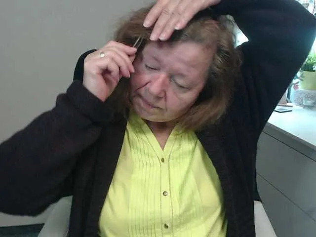 YasmienAtos – webcam model profile photo Image 19