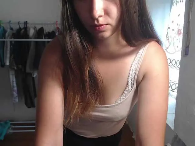 AdrianaAndrade – webcam model profile photo Image 16