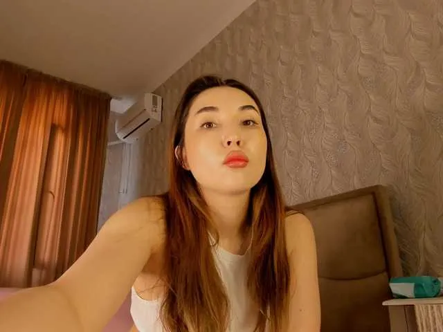 Adelaida1001 – webcam model profile photo Image 14