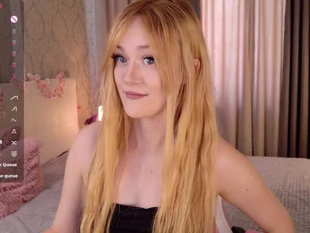 ZenoviaNoir – webcam model profile photo Image 14