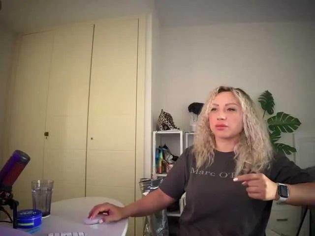 HomePussy1 Image 13