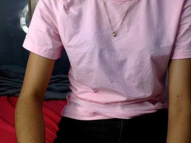HornyGirlH – webcam model profile photo Image 5