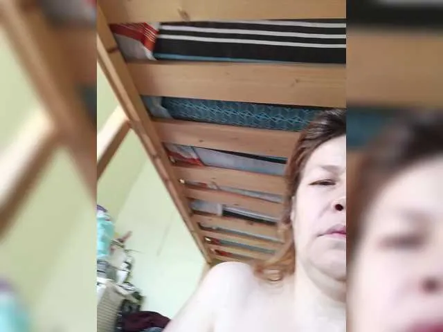 YasmienAtos – webcam model profile photo Image 10