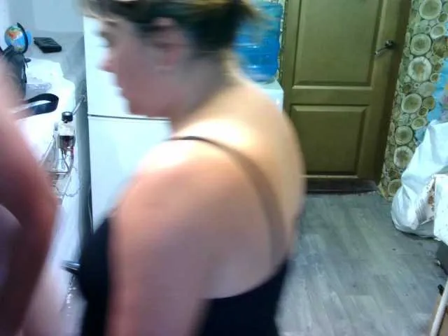 NatashaRaven – webcam model profile photo Image 7