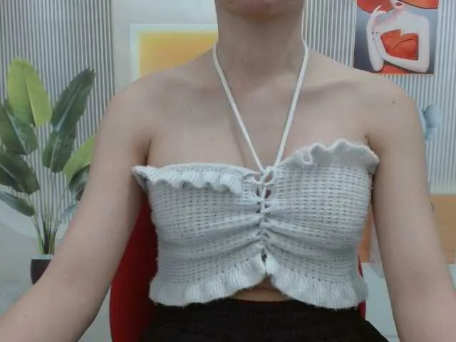 primawera-alisa – webcam model profile photo Image 10