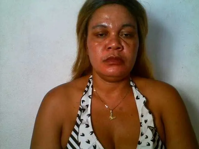 Sandhya_77 – webcam model profile photo Image 19