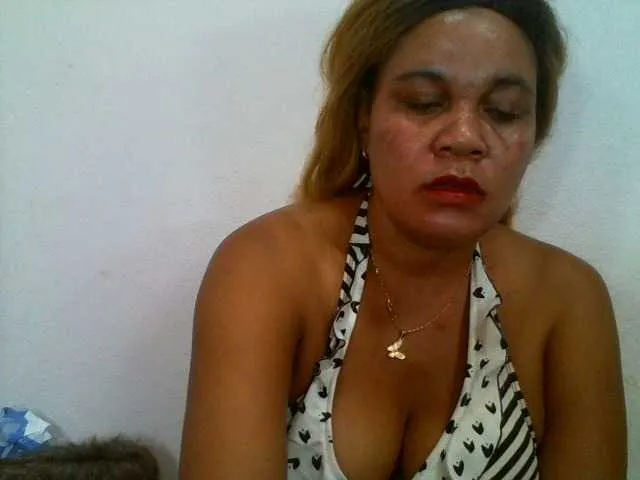 Sandhya_77 – webcam model profile photo Image 4