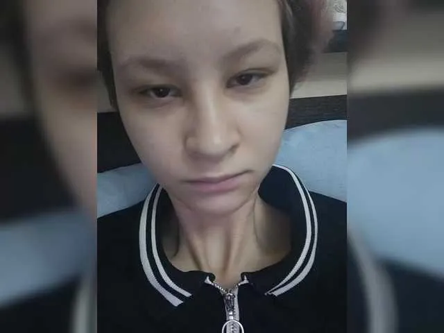 YasmienAtos – webcam model profile photo Image 17