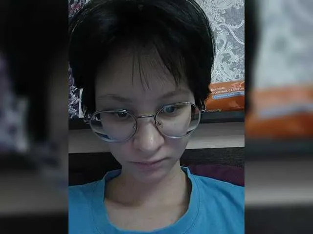 YasmienAtos – webcam model profile photo Image 19