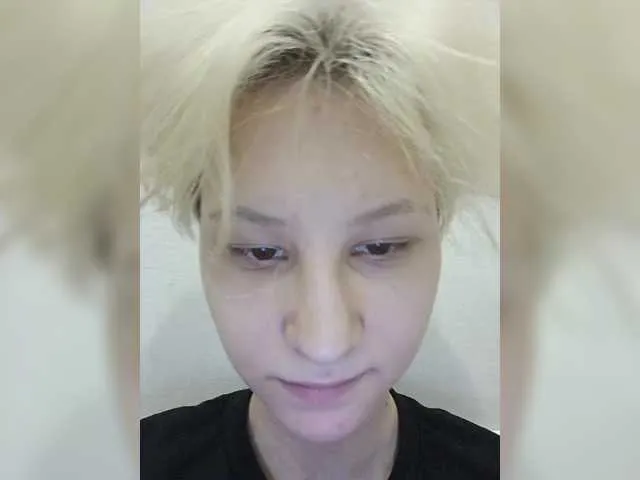 YasmienAtos – webcam model profile photo Image 5