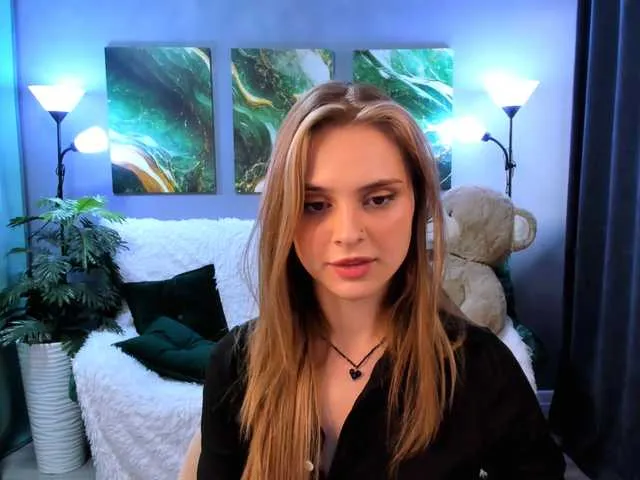 LiliBanger – webcam model profile photo Image 10