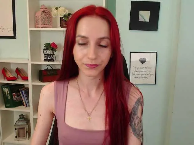 YasmienAtos – webcam model profile photo Image 12