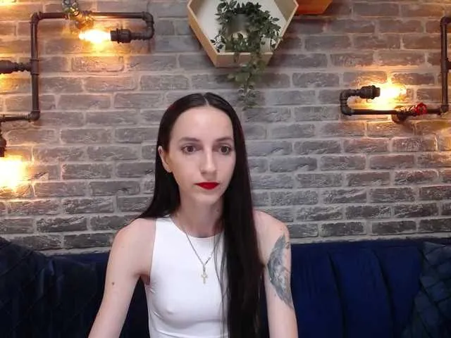 YasmienAtos – webcam model profile photo Image 5