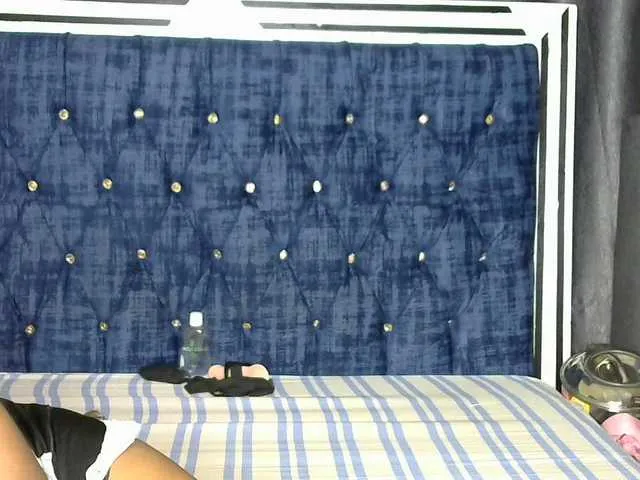 GwenAir – webcam model profile photo Image 6