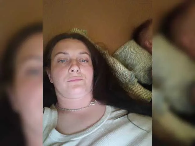 GracieCarter – webcam model profile photo Image 4