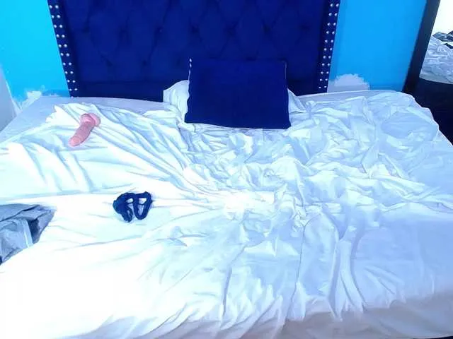 alexandjohntv – webcam model profile photo Image 11