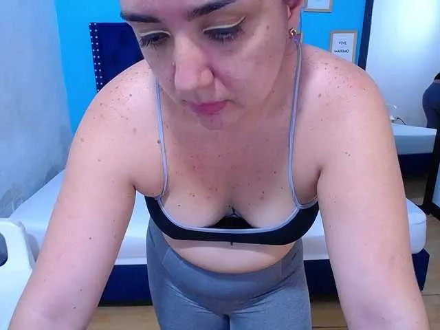 alexandjohntv – webcam model profile photo Image 19