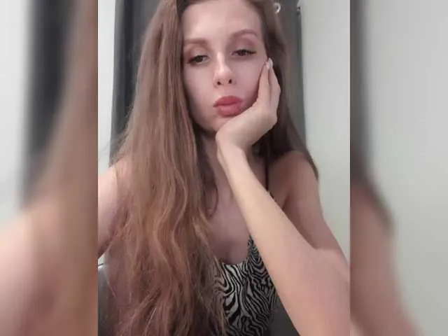 AddisonArt – webcam model profile photo Image 7