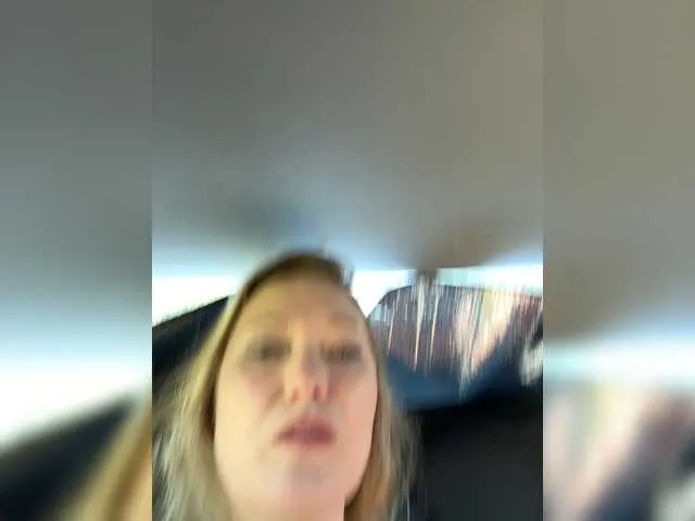 MarisaGrace – webcam model profile photo Image 4