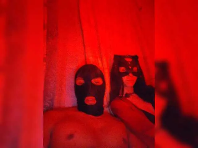 AdrennaLynee – webcam model profile photo Image 4