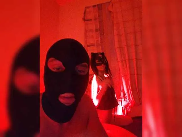 AdrennaLynee – webcam model profile photo Image 5