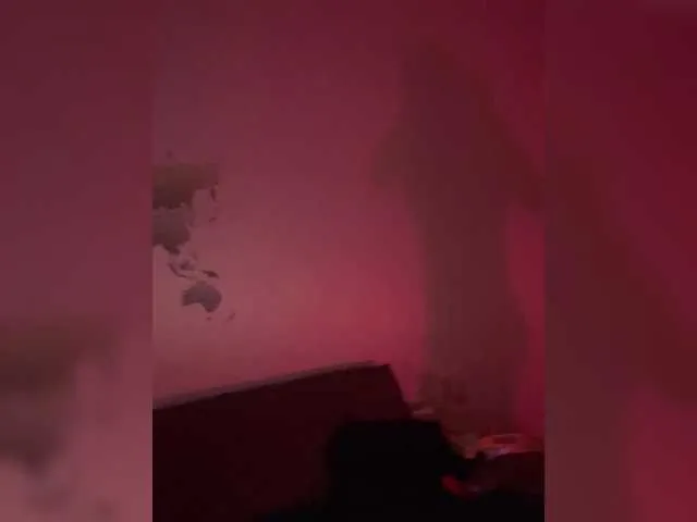 PollyElfi – webcam model profile photo Image 9