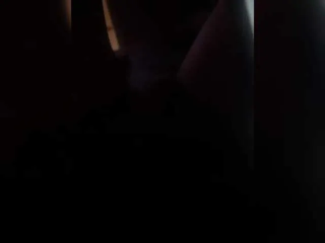 Kriskit11 – webcam model profile photo