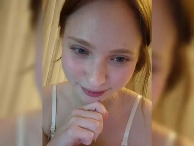 KellyHansen – webcam model profile photo Image 19