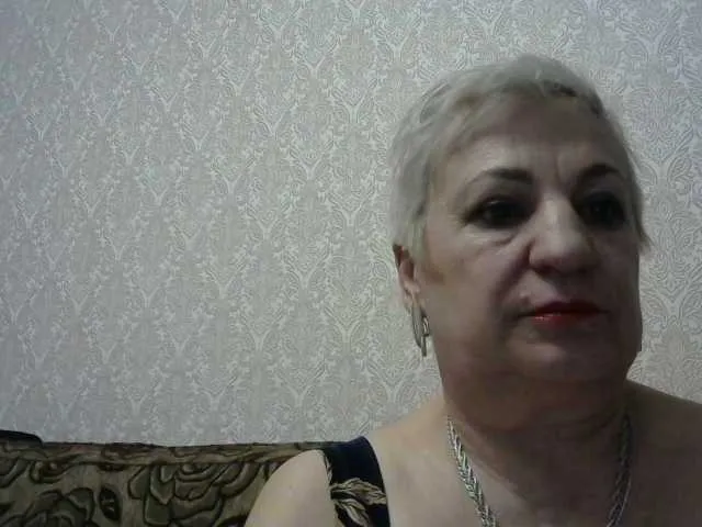 lara45 Image 10
