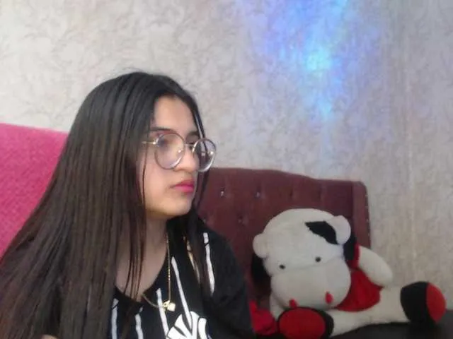 floriamANDjazmin – webcam model profile photo Image 4