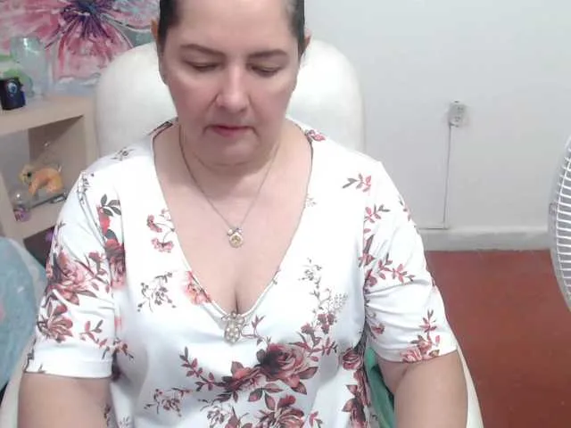 natsumi_NTR_TV – webcam model profile photo Image 8