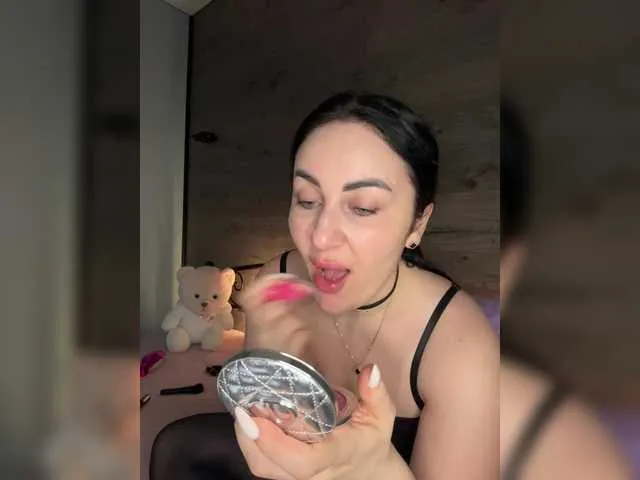 Alice_surprise – webcam model profile photo Image 10