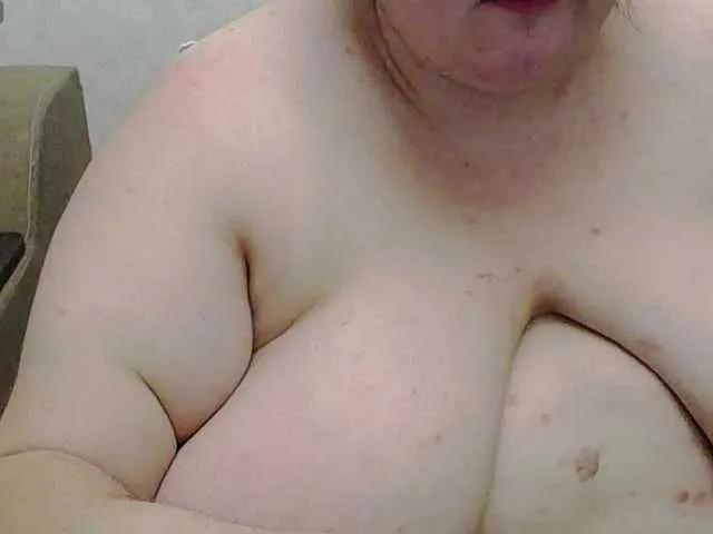 MarylinGlory – webcam model profile photo Image 3