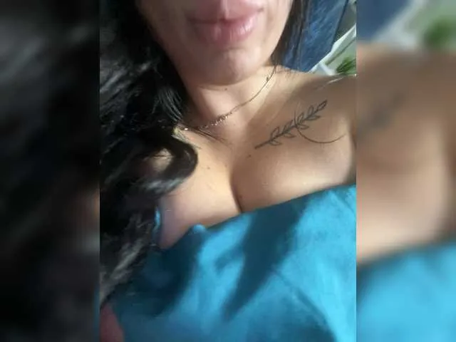 MabelPaez – webcam model profile photo Image 19