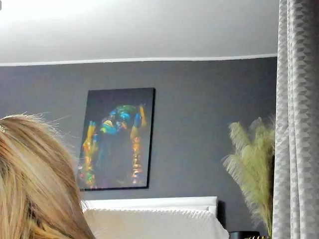 LovellyEmma Image 2