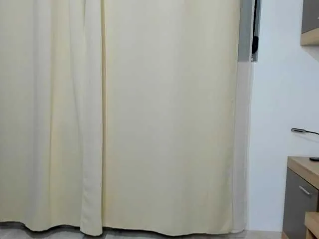 IsabellaEstrada – webcam model profile photo Image 18