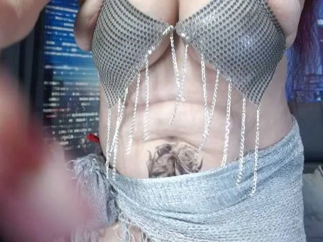 Lucy-mature Image 15