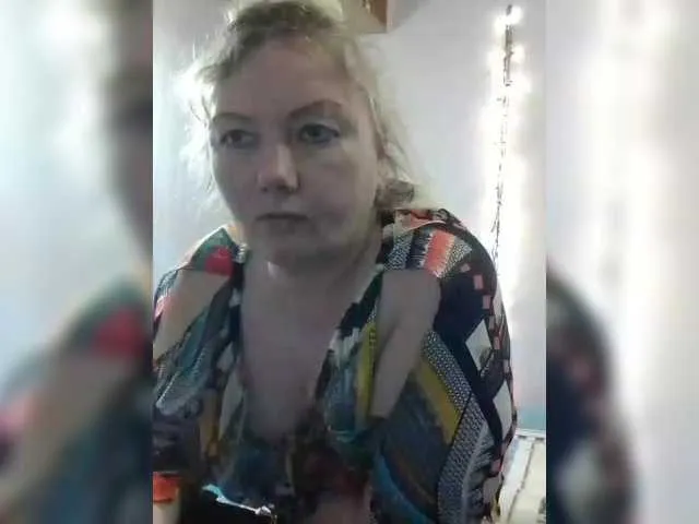 LucyAlexis Image 13