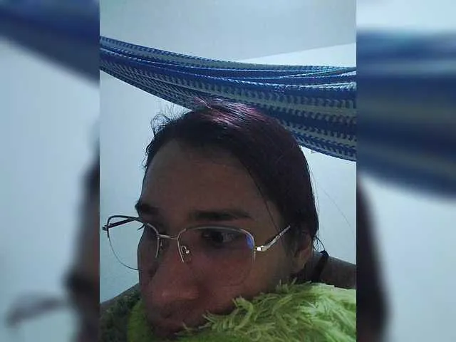 Nataliecroys – webcam model profile photo Image 2