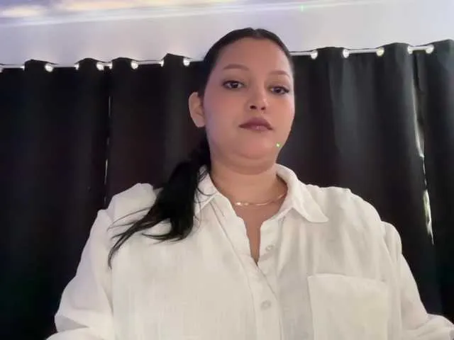 Humsafa-13 – webcam model profile photo Image 14