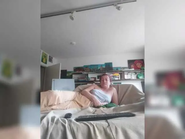 AKO_o0 – webcam model profile photo Image 14