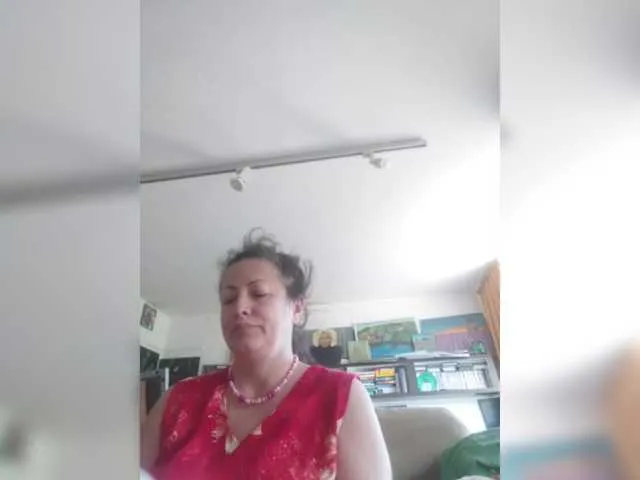 AKO_o0 – webcam model profile photo Image 17