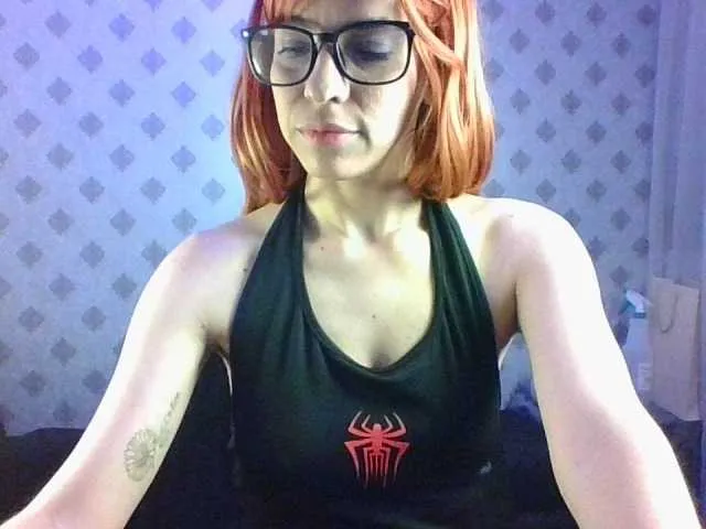 Paratrax – webcam model profile photo Image 16