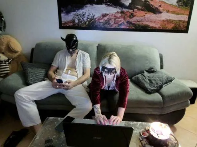 Mya_And_Davidd – webcam model profile photo Image 4