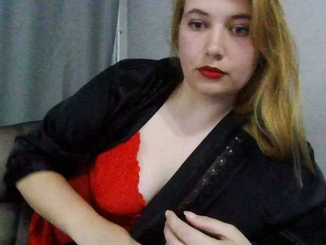 -SweetDi- – webcam model profile photo Image 4