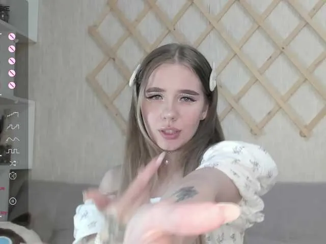 CleoWilliams – webcam model profile photo Image 9