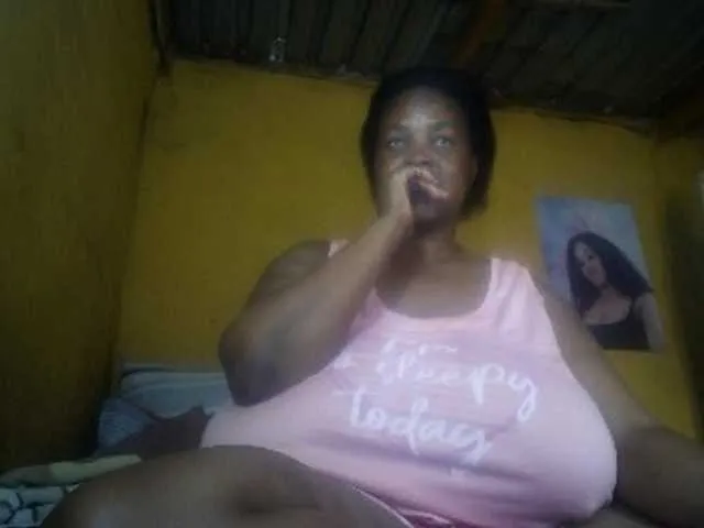 NatashaCeratti – webcam model profile photo Image 17